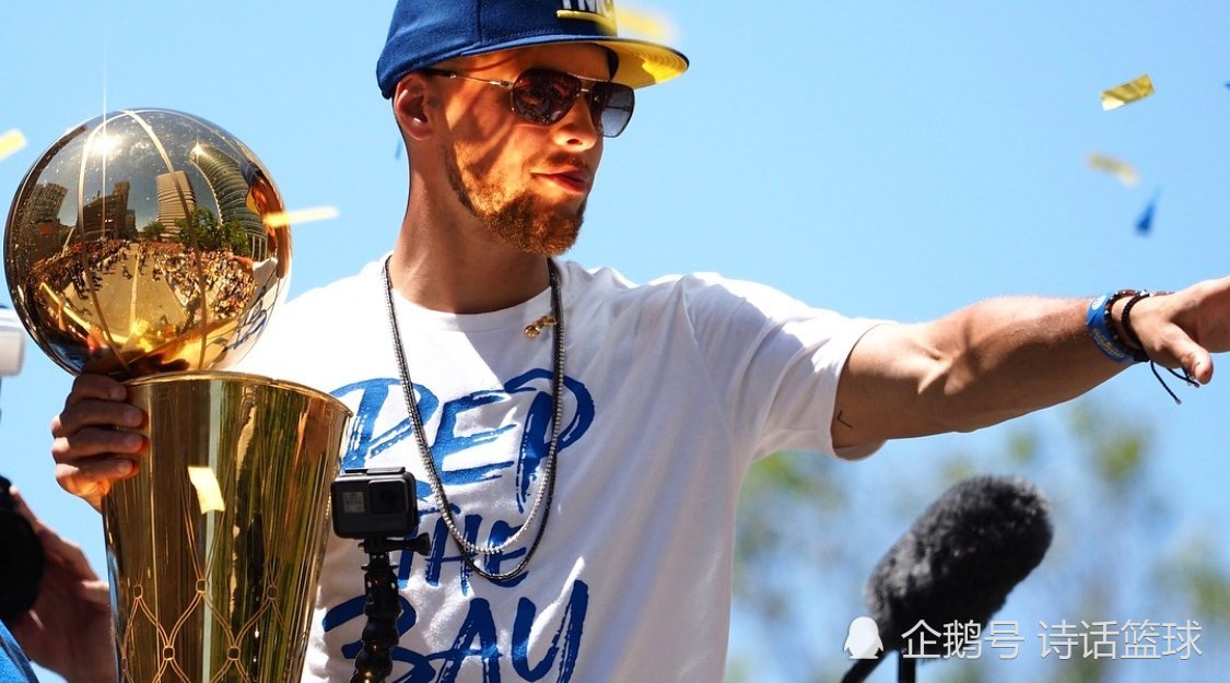 今晨费耶诺德备战CBA常规赛;伤情更新细节曝光;质疑声仍在;资深球员宣示担当(福图纳vs费耶诺德) 今晨费耶诺德备战CBA常规赛;伤情更新细节曝光;质疑声仍在;资深球员宣示担当(福图纳vs费耶诺德)