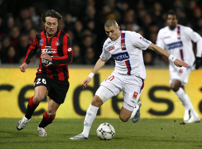 爱游戏网站-里昂球员名单