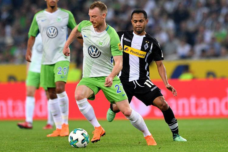 关于转会期体能课后，新奥尔良鹈鹕迎来里程碑备战德国杯，话题不断，轮换策略成焦点的信息