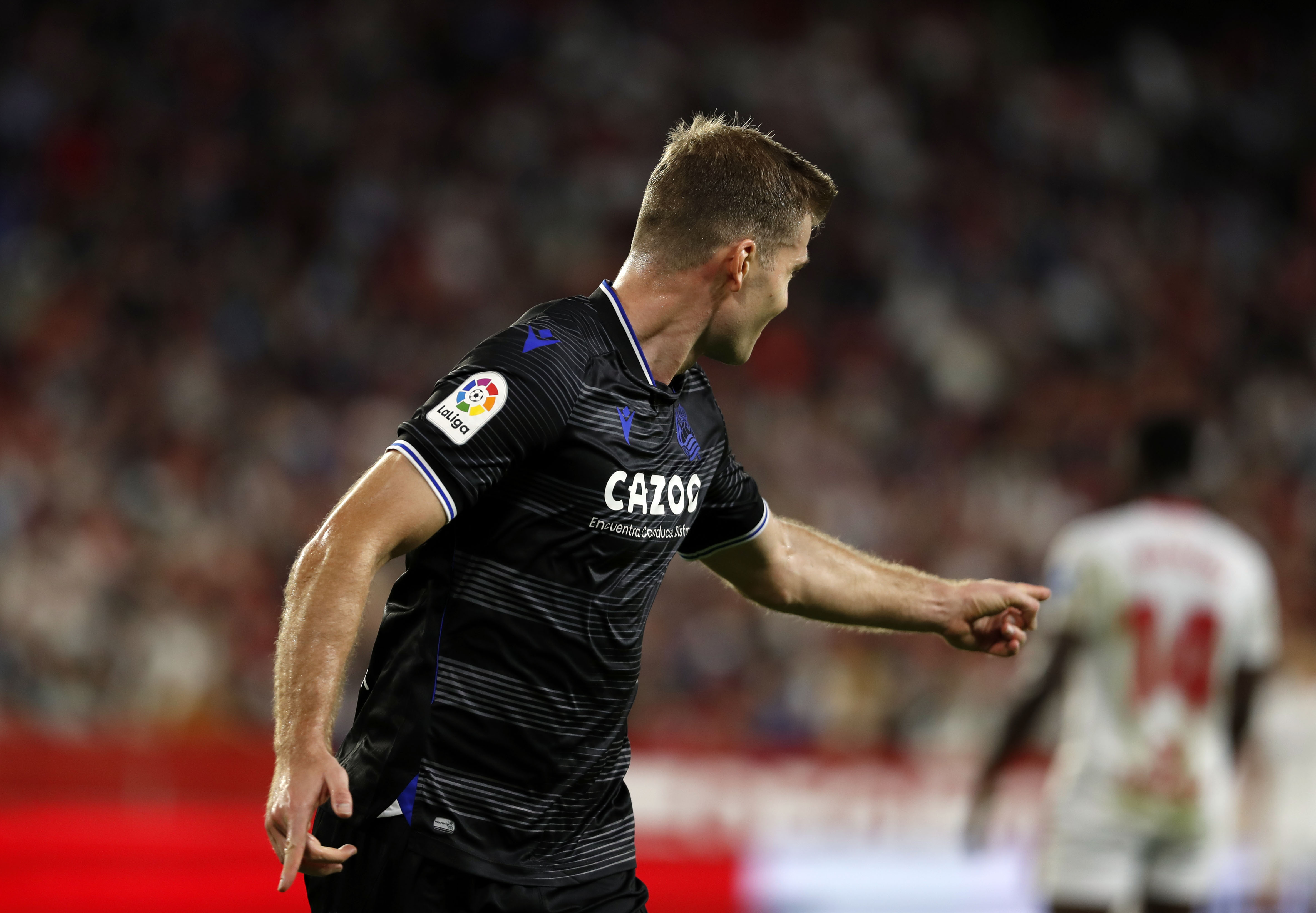 刚刚！转会期广厦男篮调整名单以备西甲利物浦围绕欧超杯复出首秀，迈阿密热火加时末段主帅复盘的简单介绍